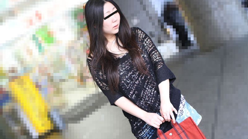 超市行窃被抓！天然G奶素人及川春菜遭裸体搜身检查 10musume_082223_01